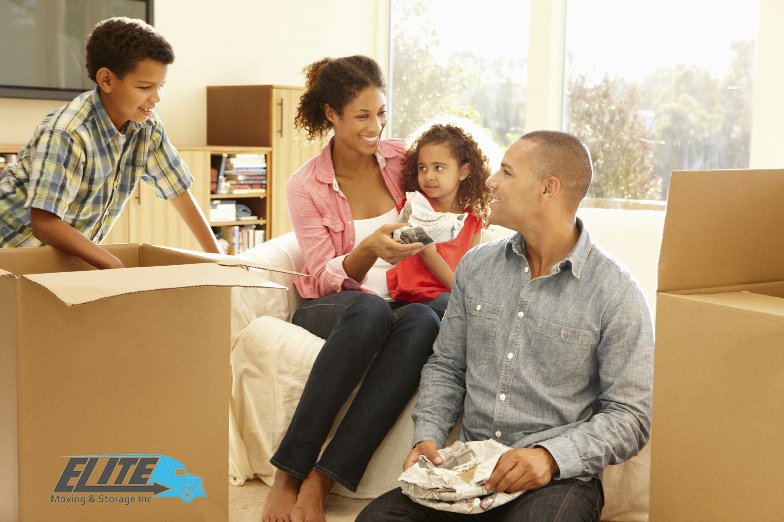 Family-unpacking-boxes-new-home